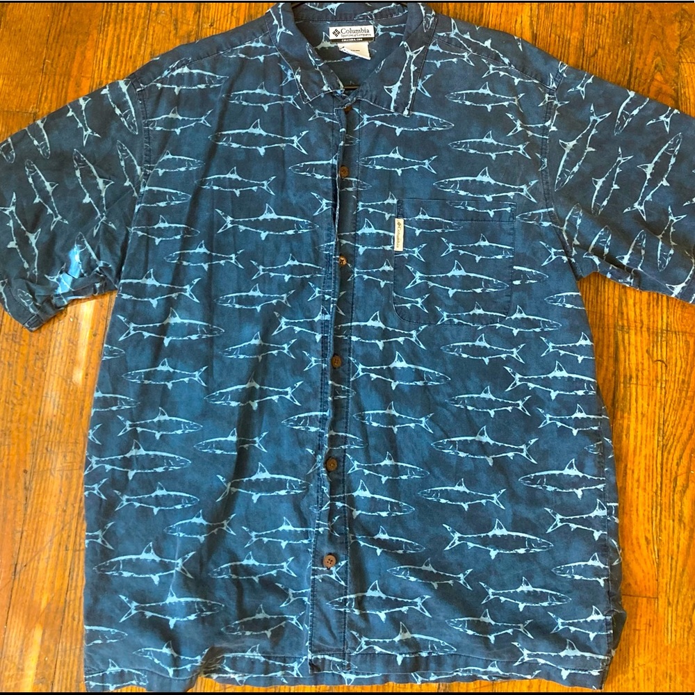 Vintage 00s Fish Print Columbia Button Up Shirt
